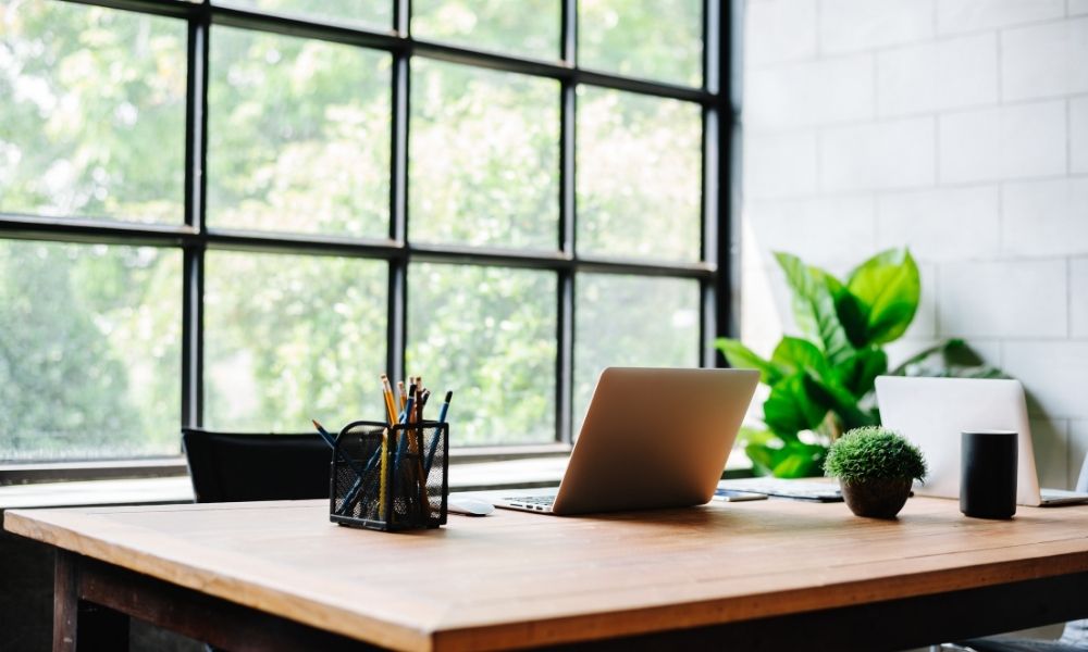 Natural light shop for office